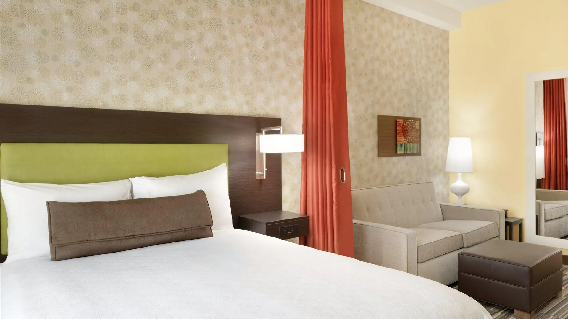 Home2 Suites By Hilton Charlotte Airport Hotel
