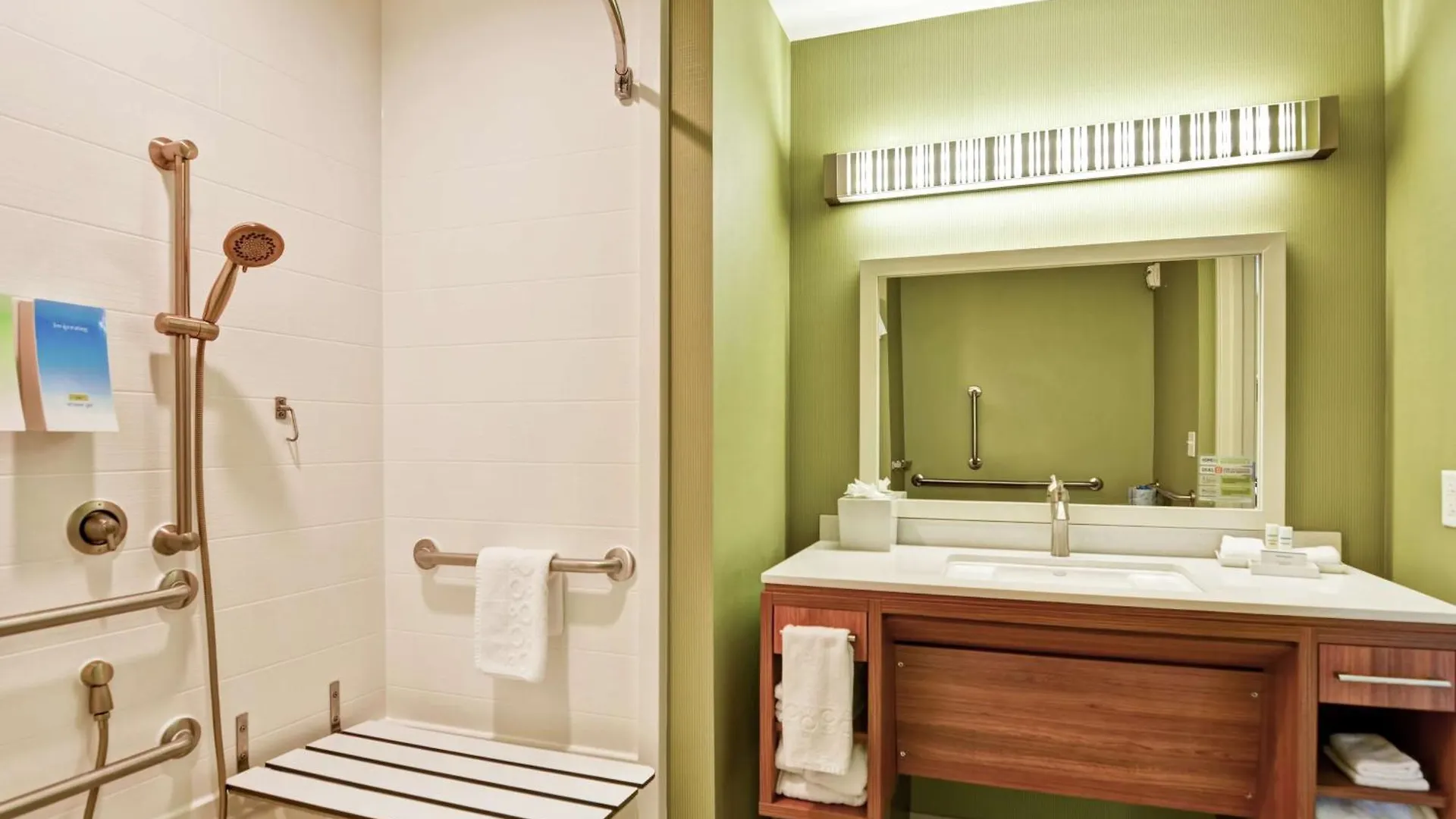 *** Hotel Home2 Suites By Hilton Charlotte Airport USA