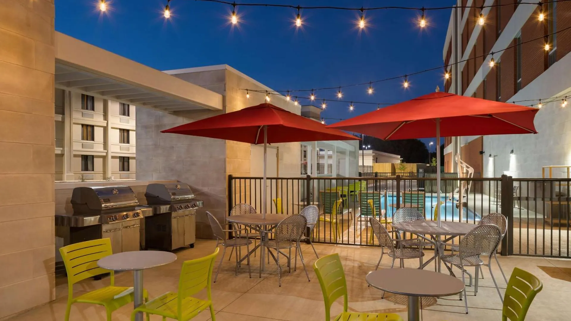 Home2 Suites By Hilton Charlotte Airport Hotel